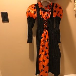Girls witch costume